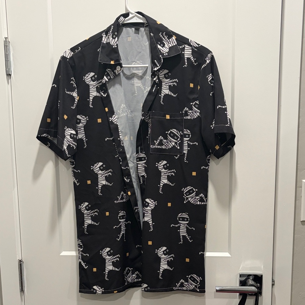 Mens Halloween shirt